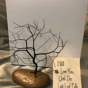 Wire art, tree with one leaf, home accents decor